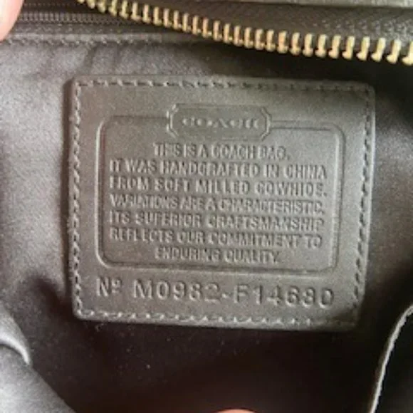 Coach Shoulder Bag - Picture 5 of 10